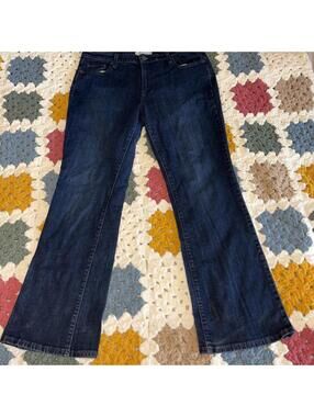 Levi's 515 Boot Cut Womans Size 16 Dark Wash Jeans Flare detailed Back Pockets